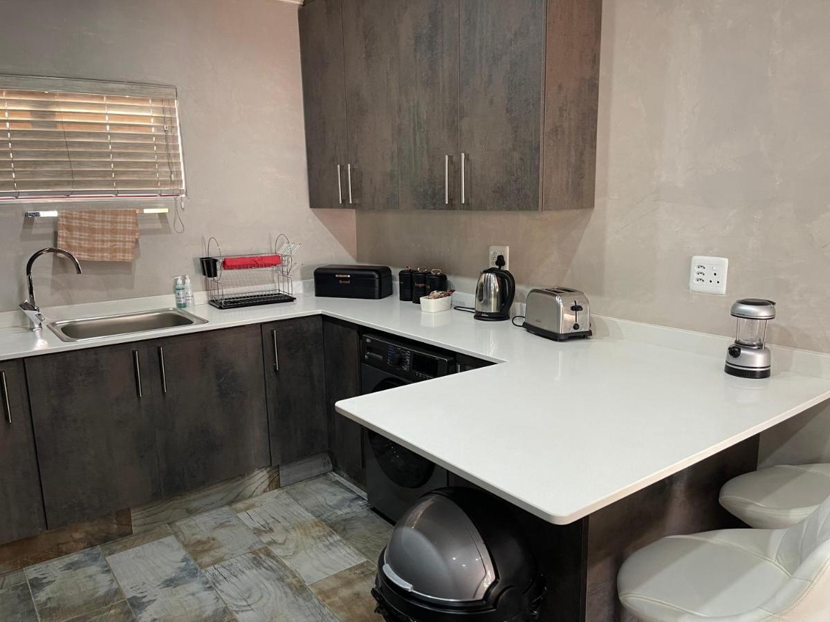 Upper Room Guesthouse Kirkwood المظهر الخارجي الصورة