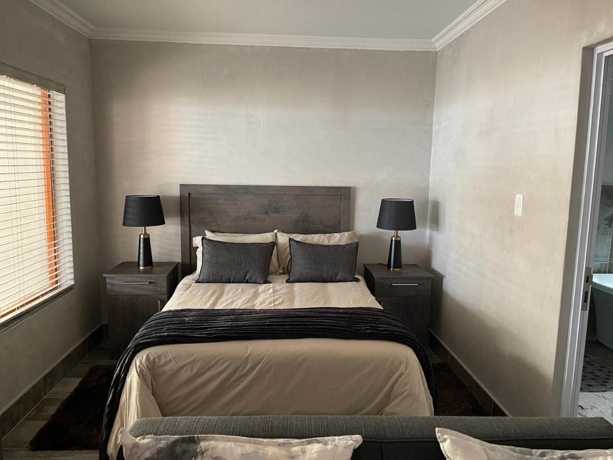 Upper Room Guesthouse Kirkwood المظهر الخارجي الصورة